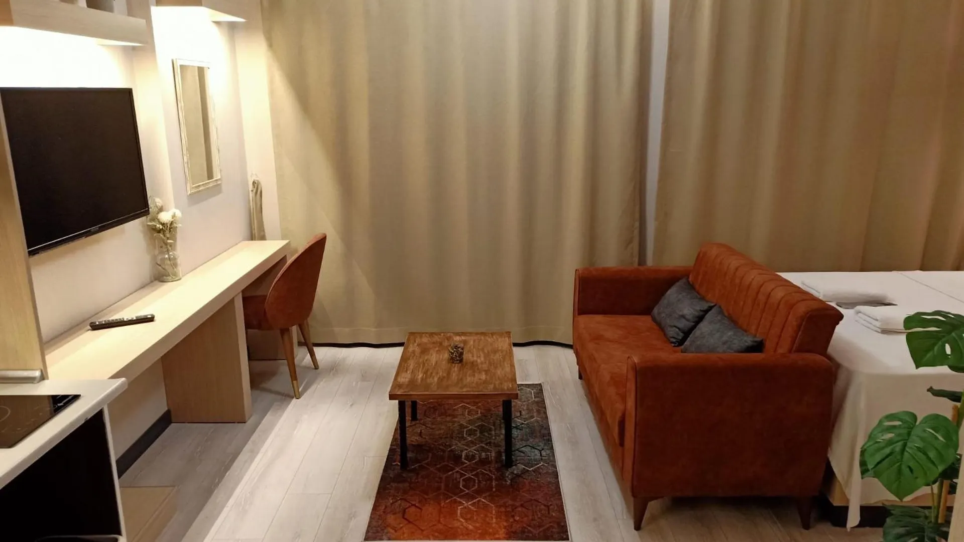 Falcon Palas Otel Istambul 0*,